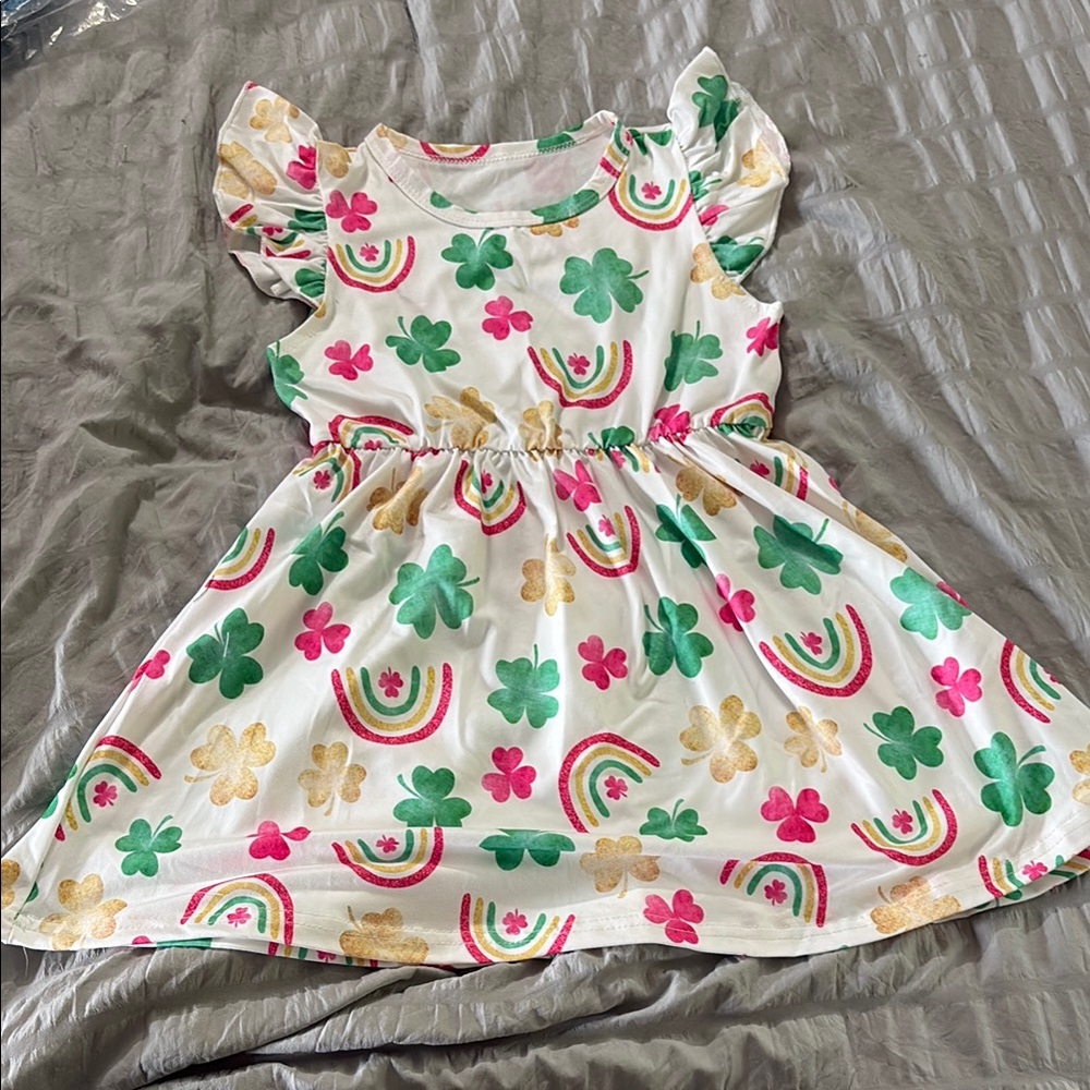 ☘️ Four leaf clover dress